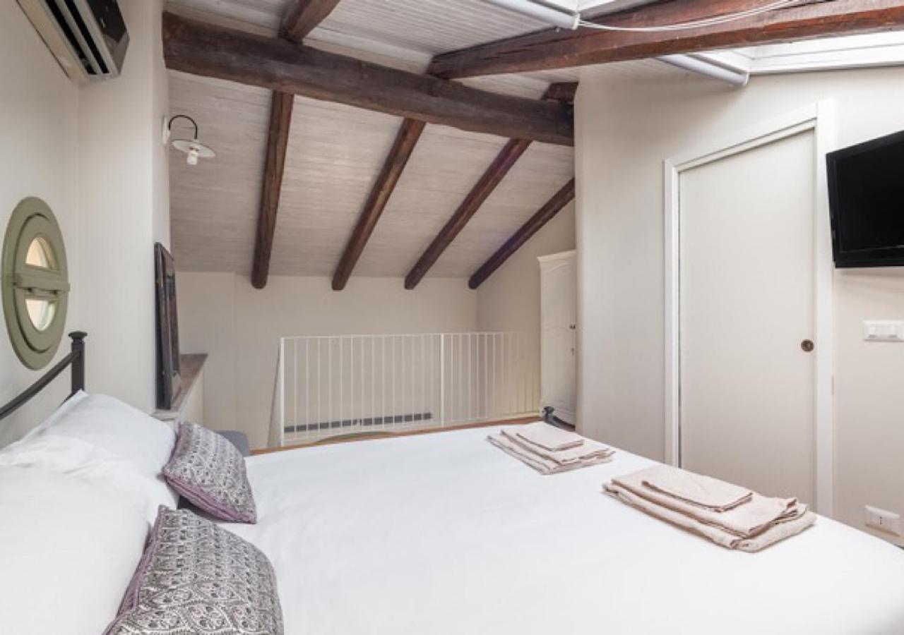 Charming Loft Golf Club Barolo Apartamento Novello Exterior foto